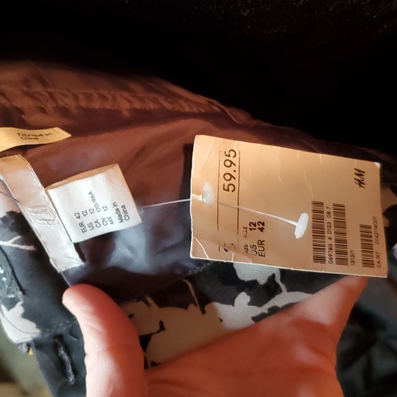 H&M Dress - Picture 5 of 7